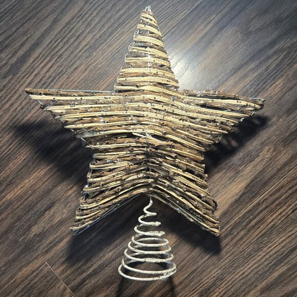 Shabby Chic/Cottagecore Style Wicker/Straw & Sequin Holiday Tree Topper NWOT - Picture 8 of 8